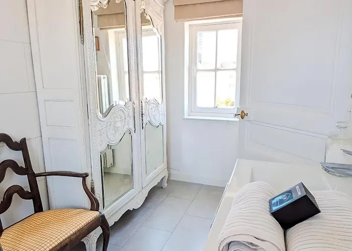 Maison Familiale Hyper Centre Avec Patio 6-7pers 빌라 *